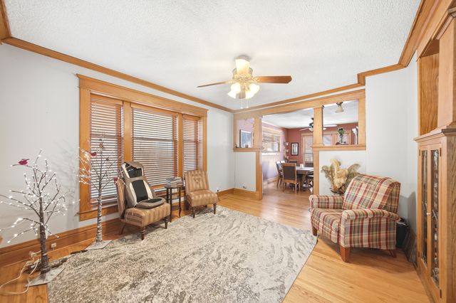 507 N Hennepin Avenue, Dixon, IL 61021