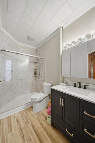 507 N Hennepin Avenue, Dixon, IL 61021