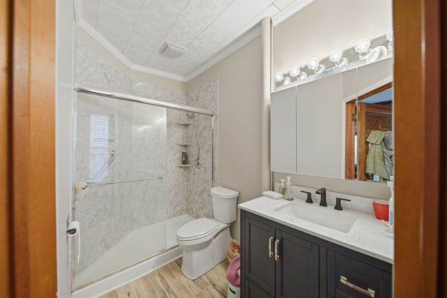 507 N Hennepin Avenue, Dixon, IL 61021