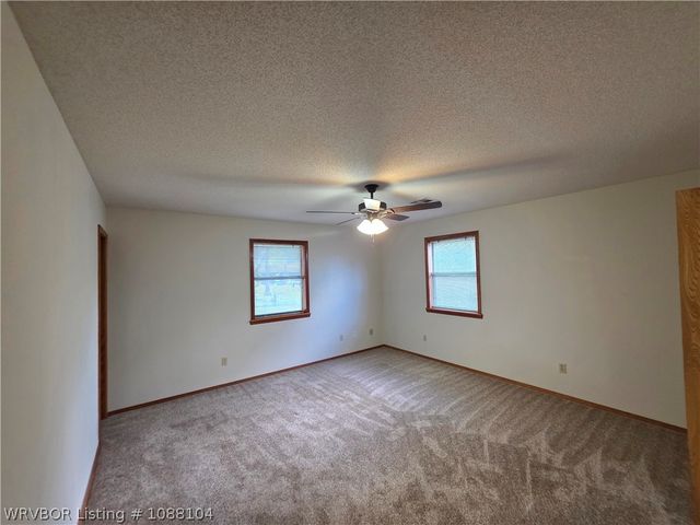 106 Patrick Lane, Poteau, OK 74953