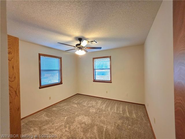 106 Patrick Lane, Poteau, OK 74953