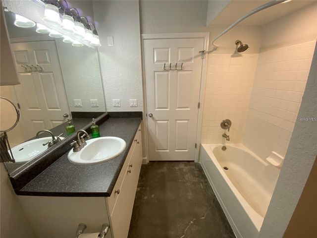 304 E SOUTH STREET 1020, Orlando, FL 32801
