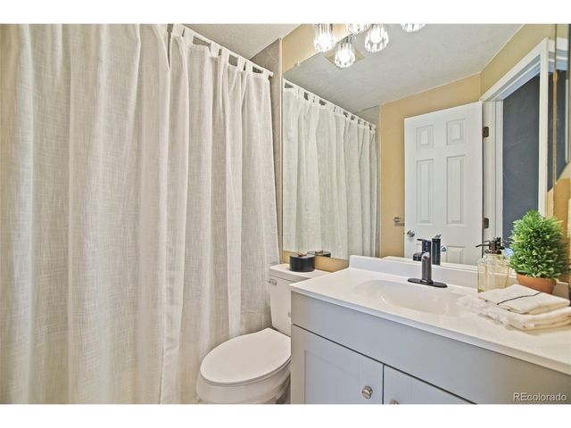 12051 E Tennessee Ave, Aurora, CO 80012