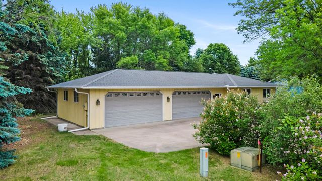 1332 2nd Avenue SE 795, Cambridge, MN 55008