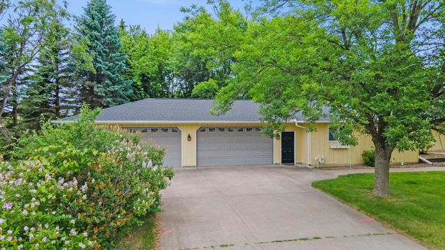 1332 2nd Avenue SE 795, Cambridge, MN 55008
