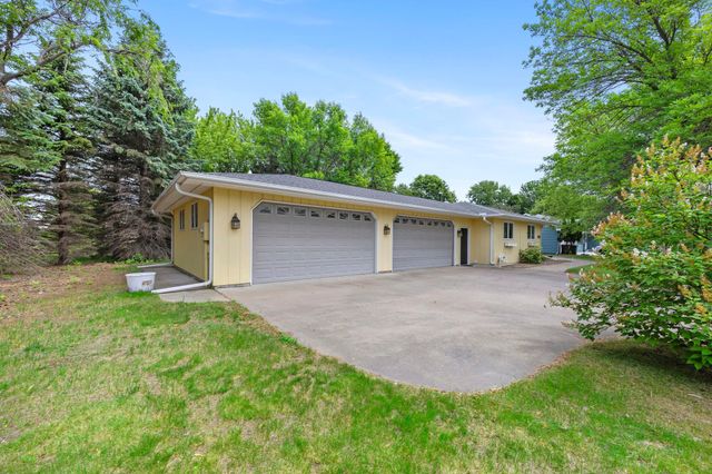 1332 2nd Avenue SE 795, Cambridge, MN 55008