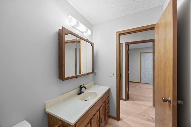 1332 2nd Avenue SE 795, Cambridge, MN 55008