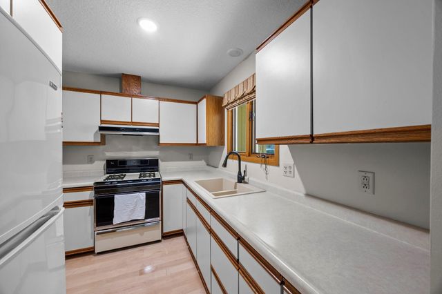 1332 2nd Avenue SE 795, Cambridge, MN 55008