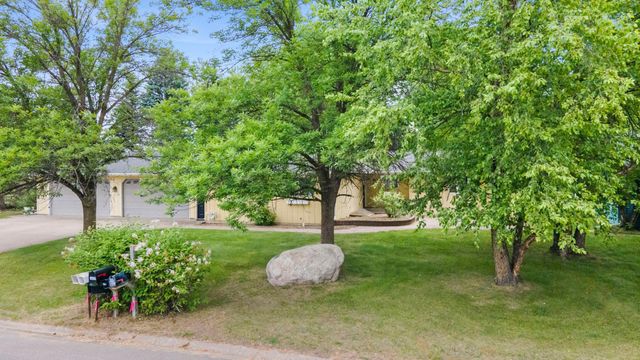 1332 2nd Avenue SE 795, Cambridge, MN 55008