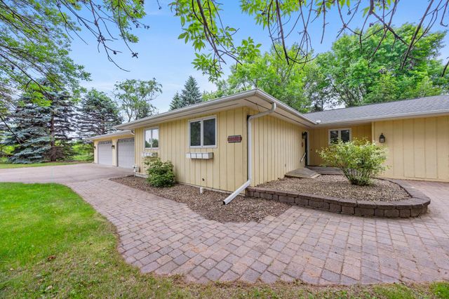 1332 2nd Avenue SE 795, Cambridge, MN 55008