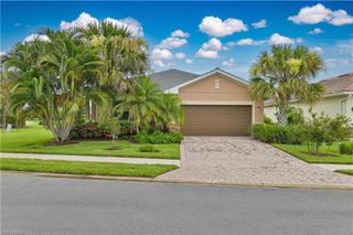3153 Walnut Grove LN, Alva, FL 33920