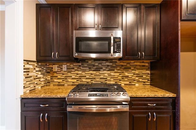 6432 Ivey Chase Terrace SE, Mableton, GA 30126