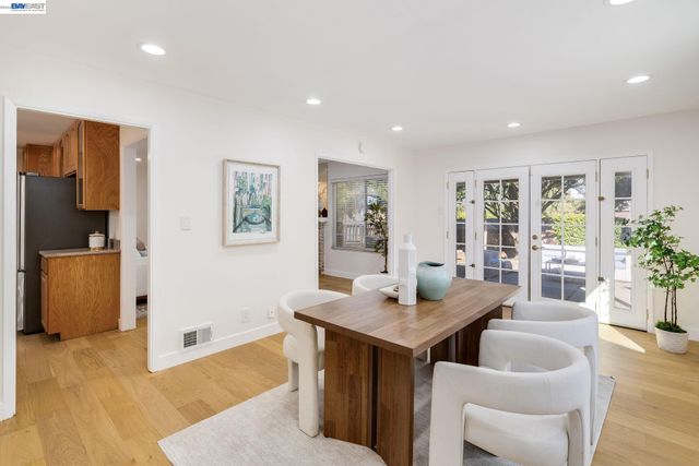 780 Quiet View Ct, Walnut Creek, CA 94597