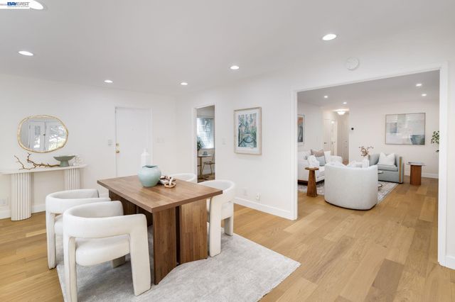 780 Quiet View Ct, Walnut Creek, CA 94597