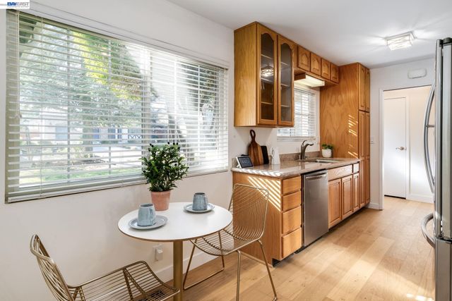 780 Quiet View Ct, Walnut Creek, CA 94597