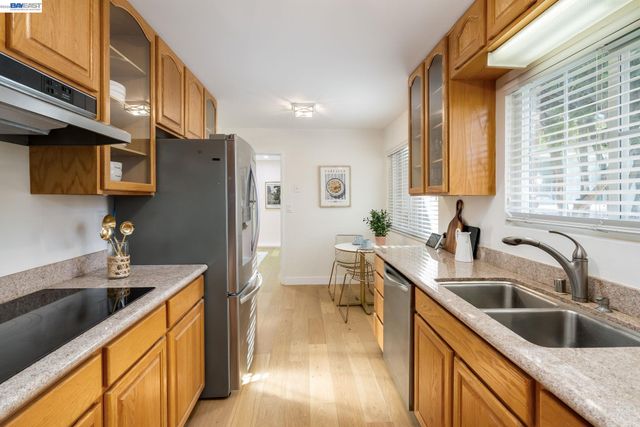 780 Quiet View Ct, Walnut Creek, CA 94597