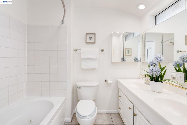 780 Quiet View Ct, Walnut Creek, CA 94597