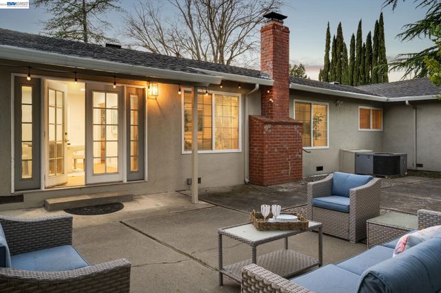 780 Quiet View Ct, Walnut Creek, CA 94597