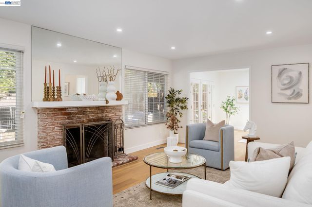 780 Quiet View Ct, Walnut Creek, CA 94597