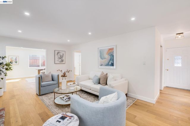 780 Quiet View Ct, Walnut Creek, CA 94597