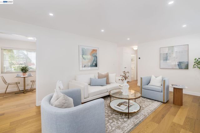 780 Quiet View Ct, Walnut Creek, CA 94597