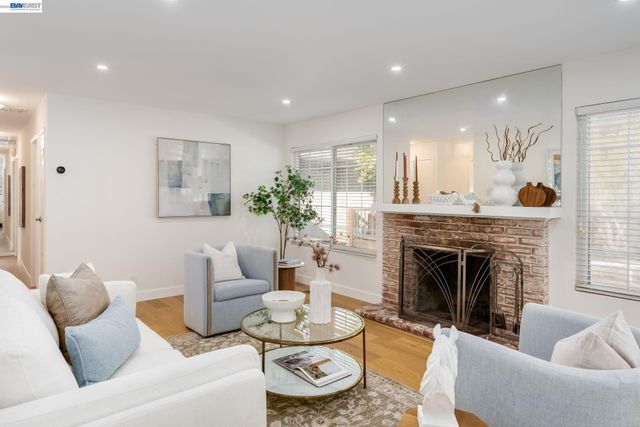 780 Quiet View Ct, Walnut Creek, CA 94597