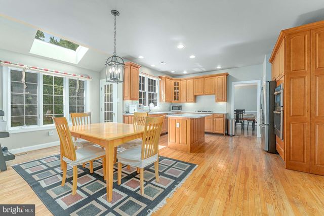 2069 SAINT ANDREWS DR, Berwyn, PA 19312