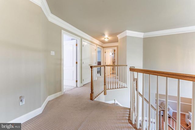 2069 SAINT ANDREWS DR, Berwyn, PA 19312