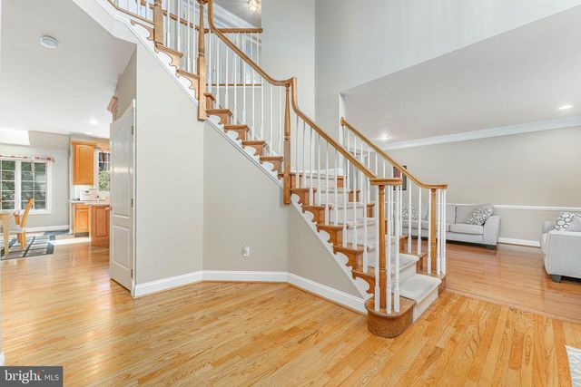 2069 SAINT ANDREWS DR, Berwyn, PA 19312