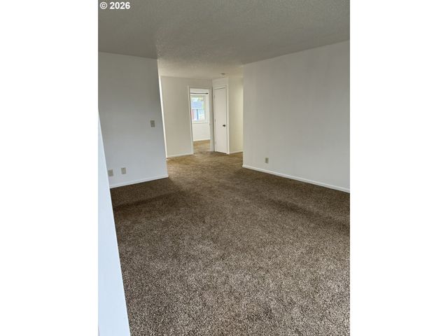 4324 47TH Ave Ne, Salem, OR 97305