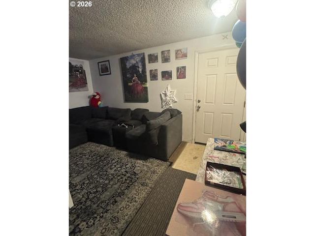 4324 47TH Ave Ne, Salem, OR 97305