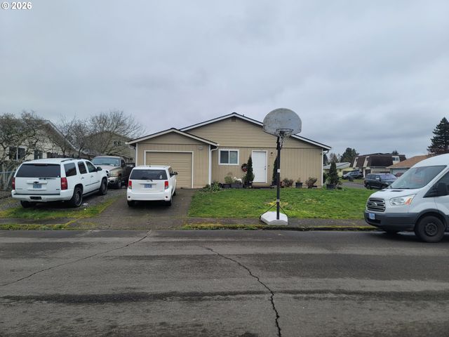 4324 47TH Ave Ne, Salem, OR 97305