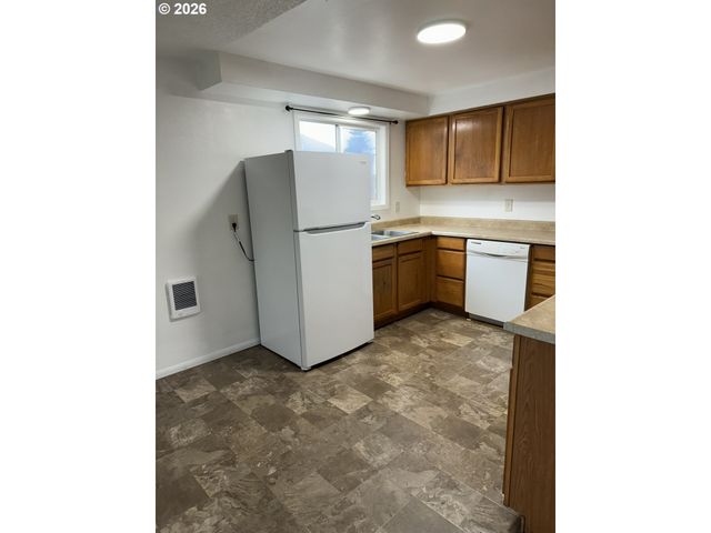 4324 47TH Ave Ne, Salem, OR 97305