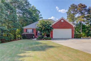 3865 Weeping Willow Lane, Loganville, GA 30052