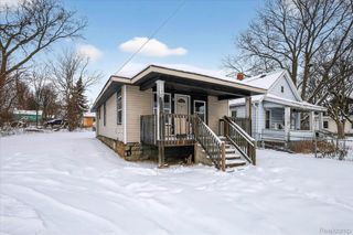 1117 E Oakland Avenue, Lansing, MI 48906