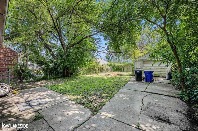 18982 Joann Street, Detroit, MI 48205