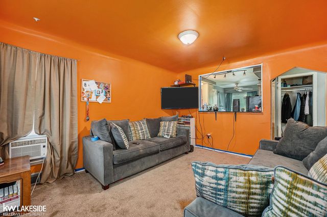 18982 Joann Street, Detroit, MI 48205