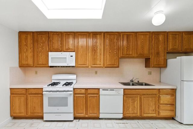 662 Colby Street, San Francisco, CA 94134
