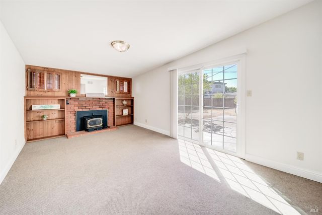 2100 San Gabriel St, Fairfield, CA 94533