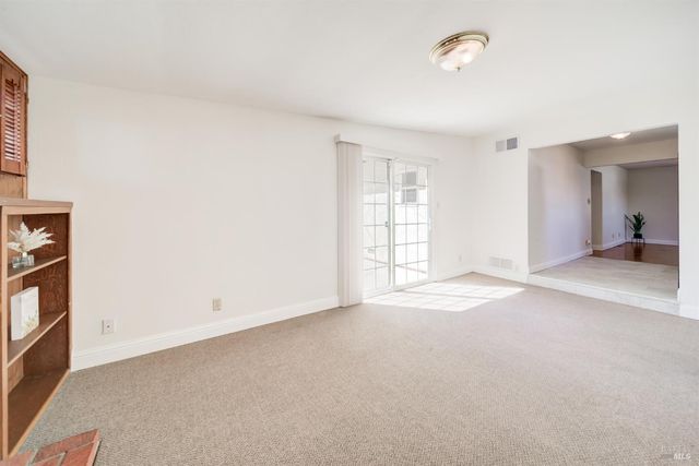 2100 San Gabriel St, Fairfield, CA 94533