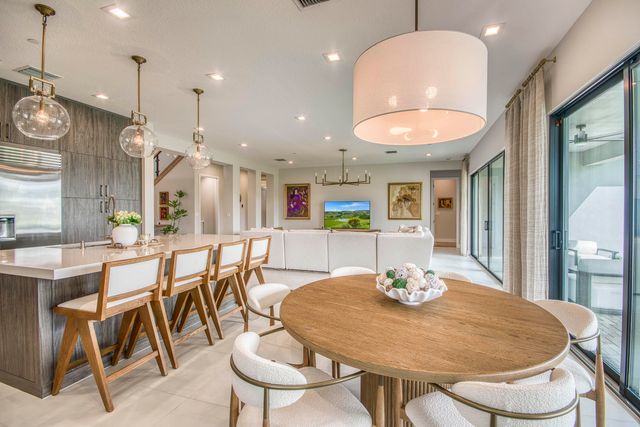 10050 Skyloft Street, Palm Beach Gardens, FL 33412