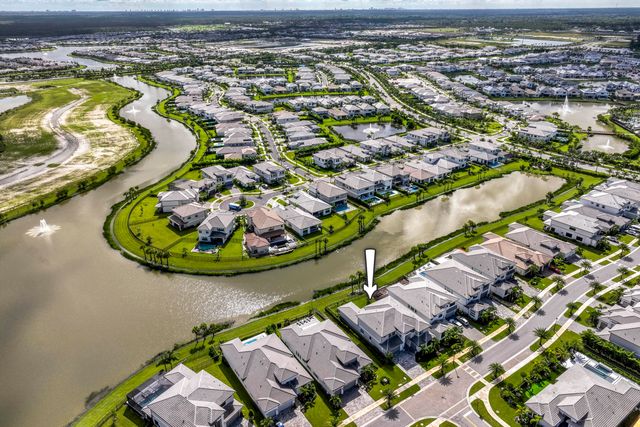 10050 Skyloft Street, Palm Beach Gardens, FL 33412