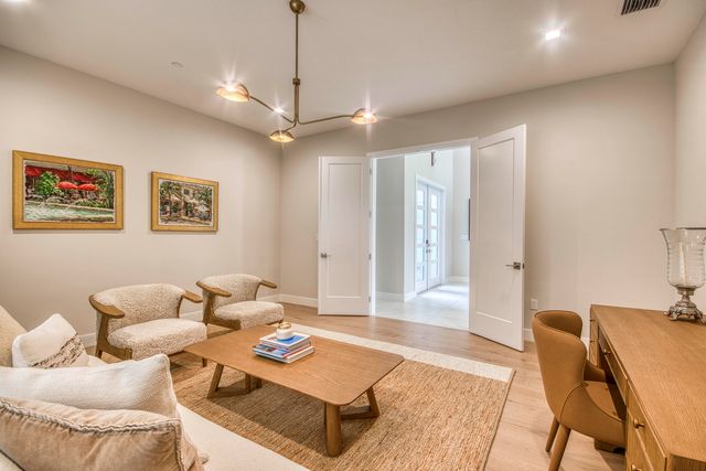 10050 Skyloft Street, Palm Beach Gardens, FL 33412