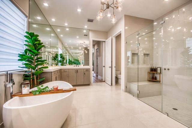 10050 Skyloft Street, Palm Beach Gardens, FL 33412
