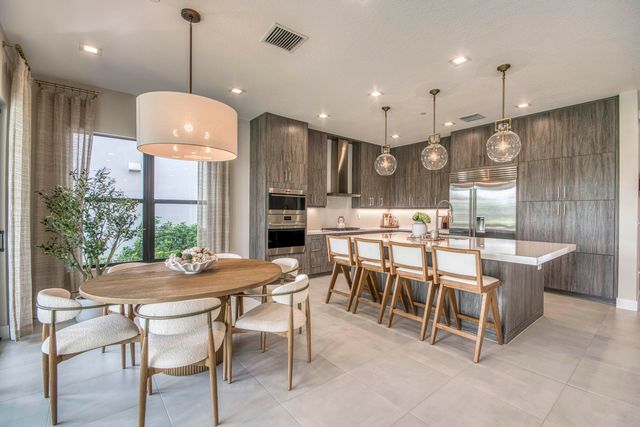 10050 Skyloft Street, Palm Beach Gardens, FL 33412