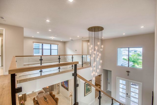 10050 Skyloft Street, Palm Beach Gardens, FL 33412