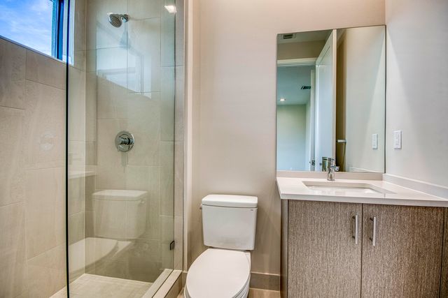 10050 Skyloft Street, Palm Beach Gardens, FL 33412