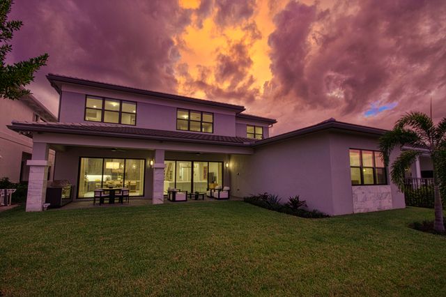 10050 Skyloft Street, Palm Beach Gardens, FL 33412
