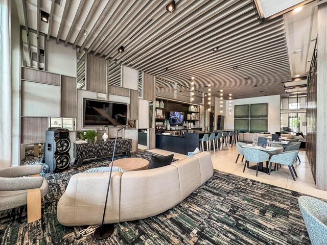 10050 Skyloft Street, Palm Beach Gardens, FL 33412