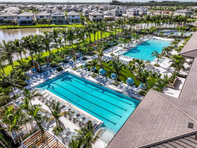 10050 Skyloft Street, Palm Beach Gardens, FL 33412